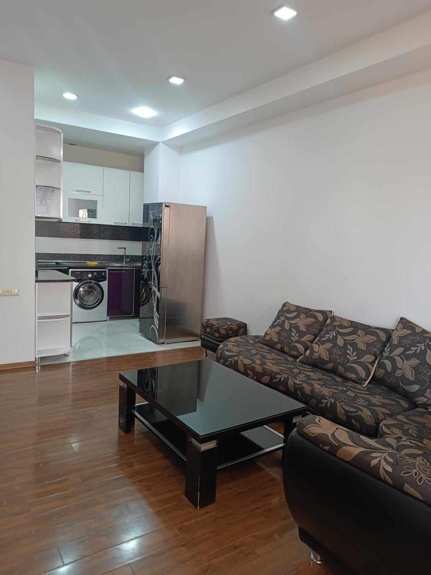 Rent Inn Yerevan On Buzand Street ภายนอก รูปภาพ