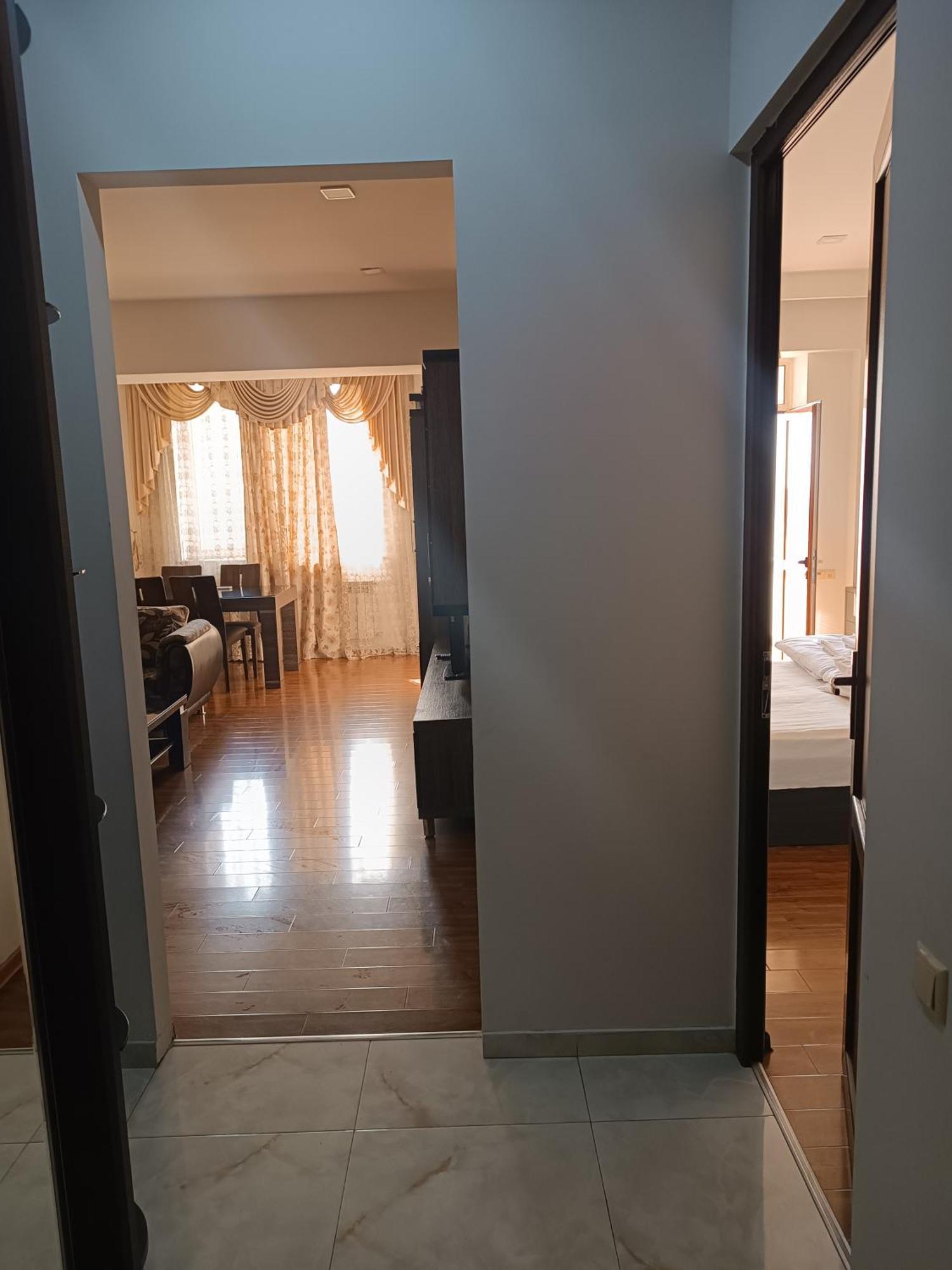 Rent Inn Yerevan On Buzand Street ภายนอก รูปภาพ